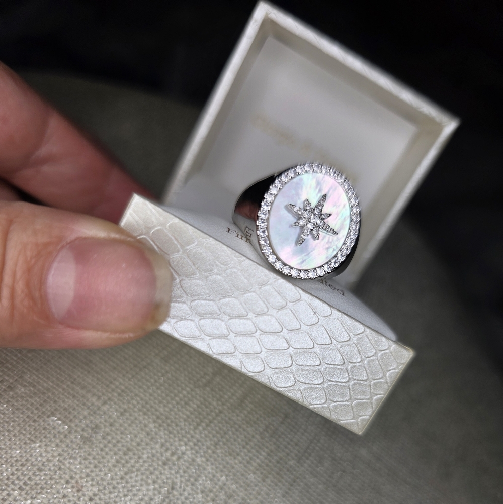 Giorgio di Vicenza Silver Starburst Ring with Mother of Pearl Size 8 - Picture 6 of 12